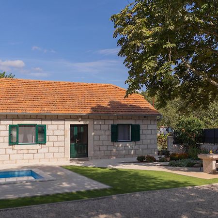 Experience Village Life - Jokini Dvori With Private Pool Pakovo Selo Luaran gambar